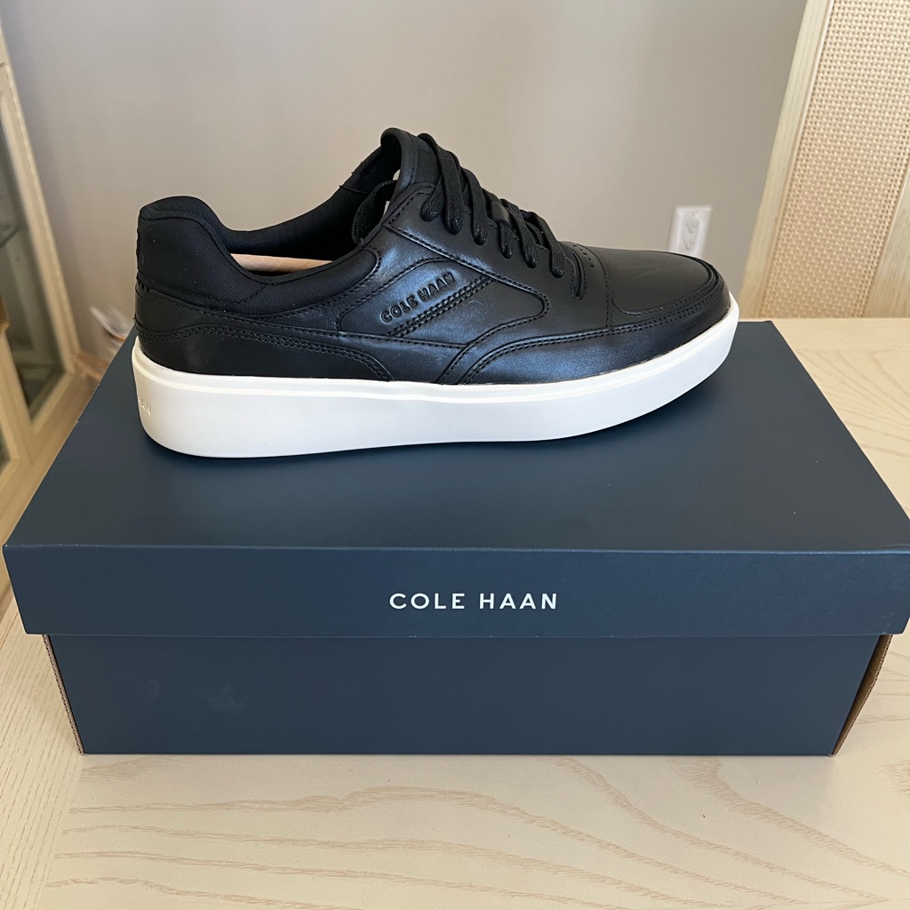 Cole Haan Black Leather Low-Top Sneaker With White Sole - Men’s